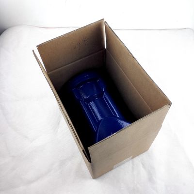 وایبراتور پنوماتیک آلیاژ آلومینیوم SK60 3-7 بار فشار کاری 0.028 L/Time مصرف هوا 6Kg وزن خالص