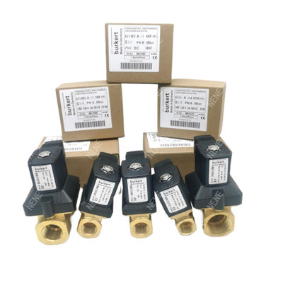 00126216 شیر سولینوئید Burkert G1/8 1.5 سوراخ جریان DC24V 8W بدن شیر فولاد ضد زنگ 6014 C به طور معمول بسته است