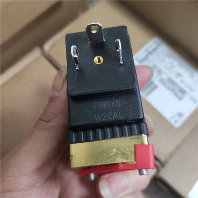 دریچه سولینوئید برکرت 6014 C 1.5 00501215 AC220V دریچه سولینوئید