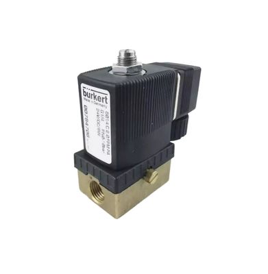 شیر الکترومغناطیسی برکرت 00309022 FKM مهر G1/2 2/2 به طور معمول باز 12 سوراخ جریان DC24V 8W 1-32bar