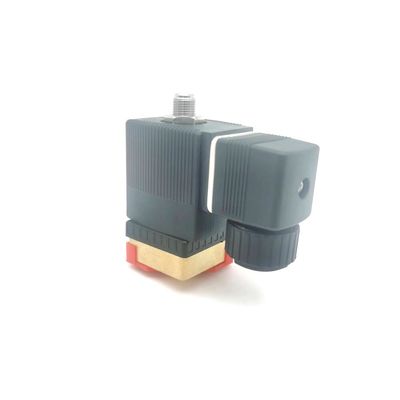 00134240 BURKERT 6013 نوع مستقیم عمل G1/8 اینچ 2/2 به طور معمول بسته 2.5 سوراخ جریان FKM مهر و موم شده فلز دریچه بدن 24VDC 8W 0 ~ 10bar