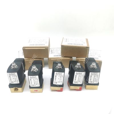 00125301 شیر سولینوئید Burkert 6013 نوع مستقیم عمل G1 / 4 اینچ 2 / 2 به طور معمول بسته 3.0 سوراخ جریان FKM مهر و موم مداد دریچه بدن 24VDC 8W 0 ~ 6bar