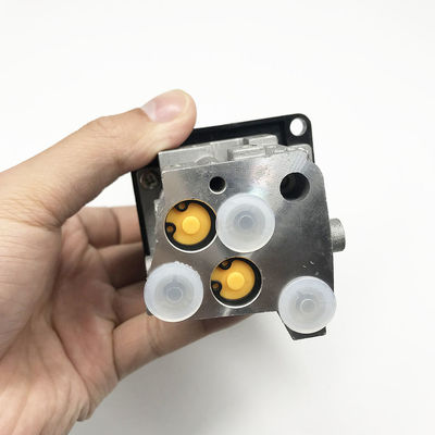 سوئیچ کنترل دریچه ی دستی کامپری BKQF34-A Hyva 14750667H