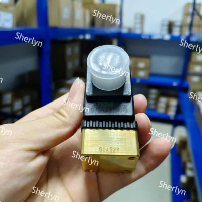 Burkert 00125334 دو موقعیت سه طرفه والف سولینوئید 6014 سری C به طور معمول بسته شده G1/8 بدن والف مس