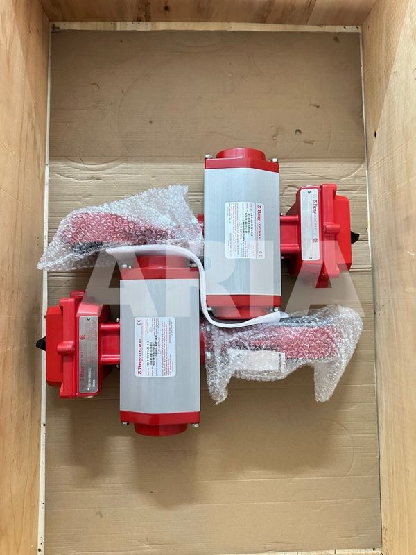 DN100➕93-1193➕S50 93-1193-11325-532 شیر پروانه ای / DN100 / PN10/16 محرک پنوماتیکی