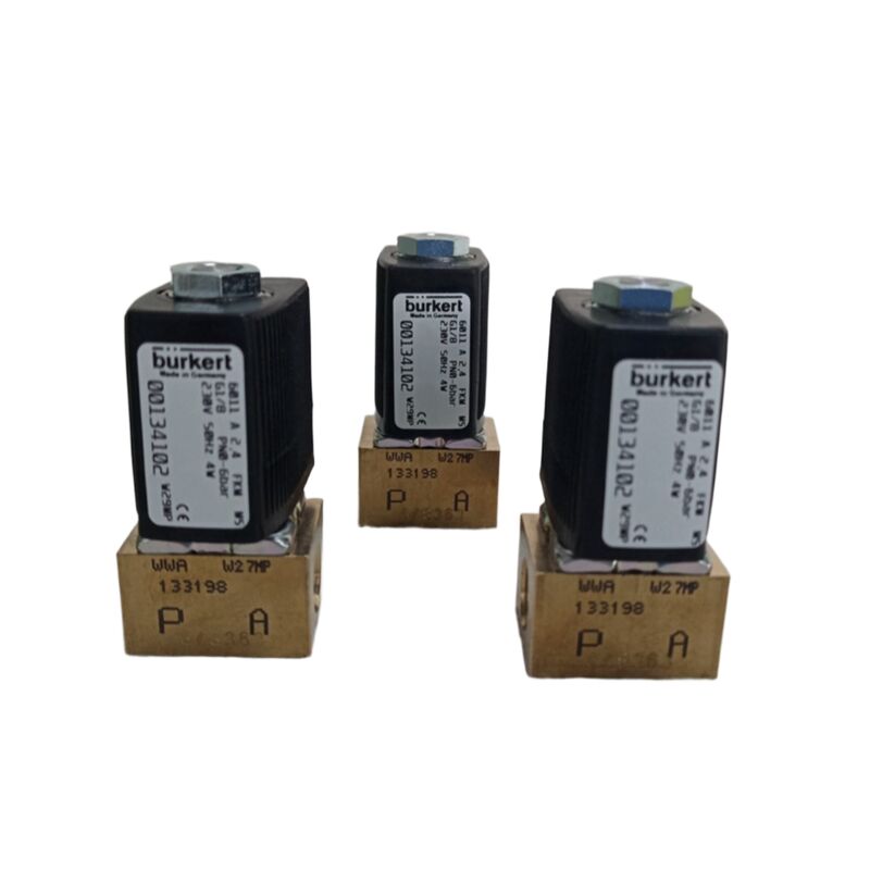 0.2-16بار مقاومت در برابر فشار G1/2 BURKERT 00221882 6281 استفاده از تجهیزات اتوماسیون شیر AC220V